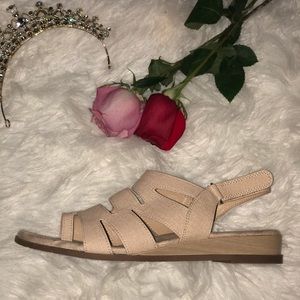 Baretraps Stylish Comfortable Tan Beige Sandals